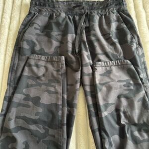 Women Camouflage Jogger Pants